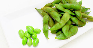 枝豆のイメージ画像：食べ物辞典トップ用(slowbeauty)